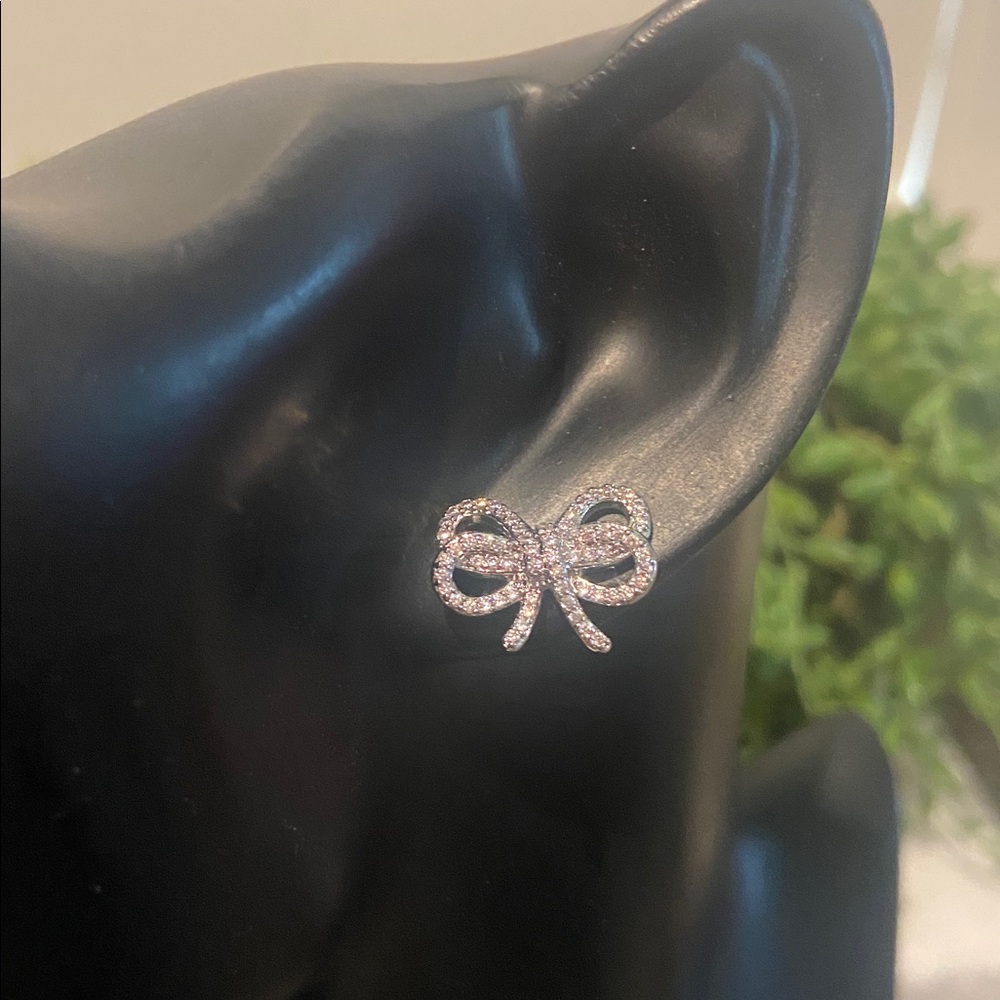 Kate Spade NWT Cubic Zirconia Bow earrings